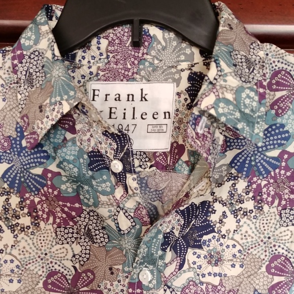 Frank & Eileen Other - NWOT Frank & Eileen Mens Btn Down Floral Shirt S